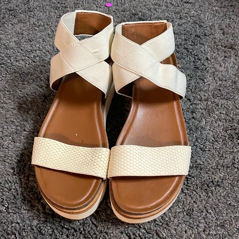 Franco Sarto platform sandals